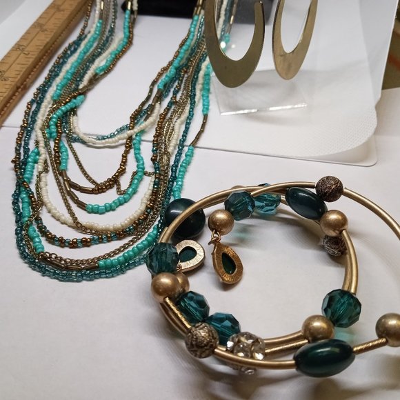 3 Piece Vintage Beaded Necklace, Hoop Earring and Beaded Spring Bracelet Set #19 - Picture 6 of 12